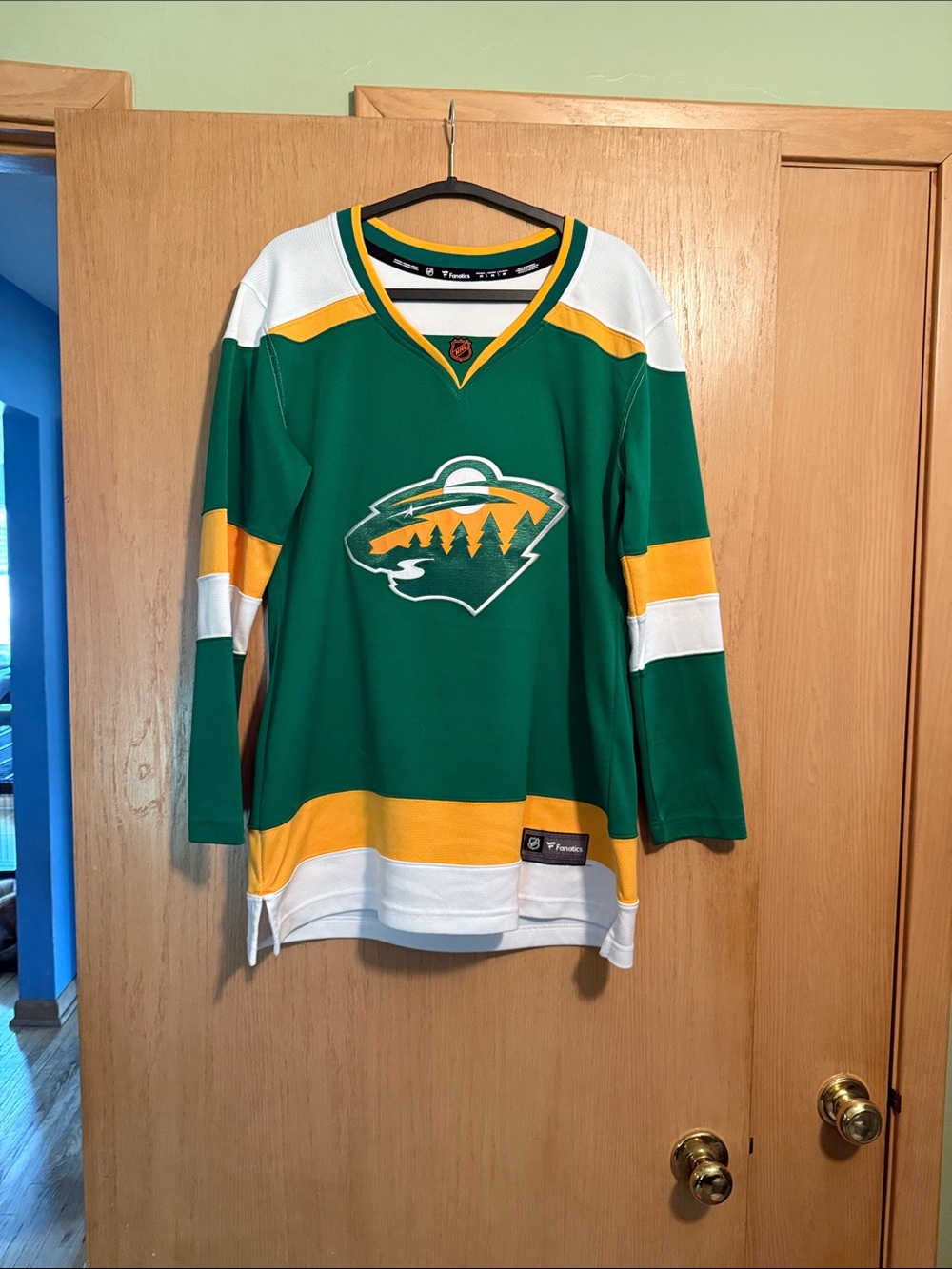 Fanatics NHL Minnesota Wild Alternate Green Hockey Jersey with Gold Trim